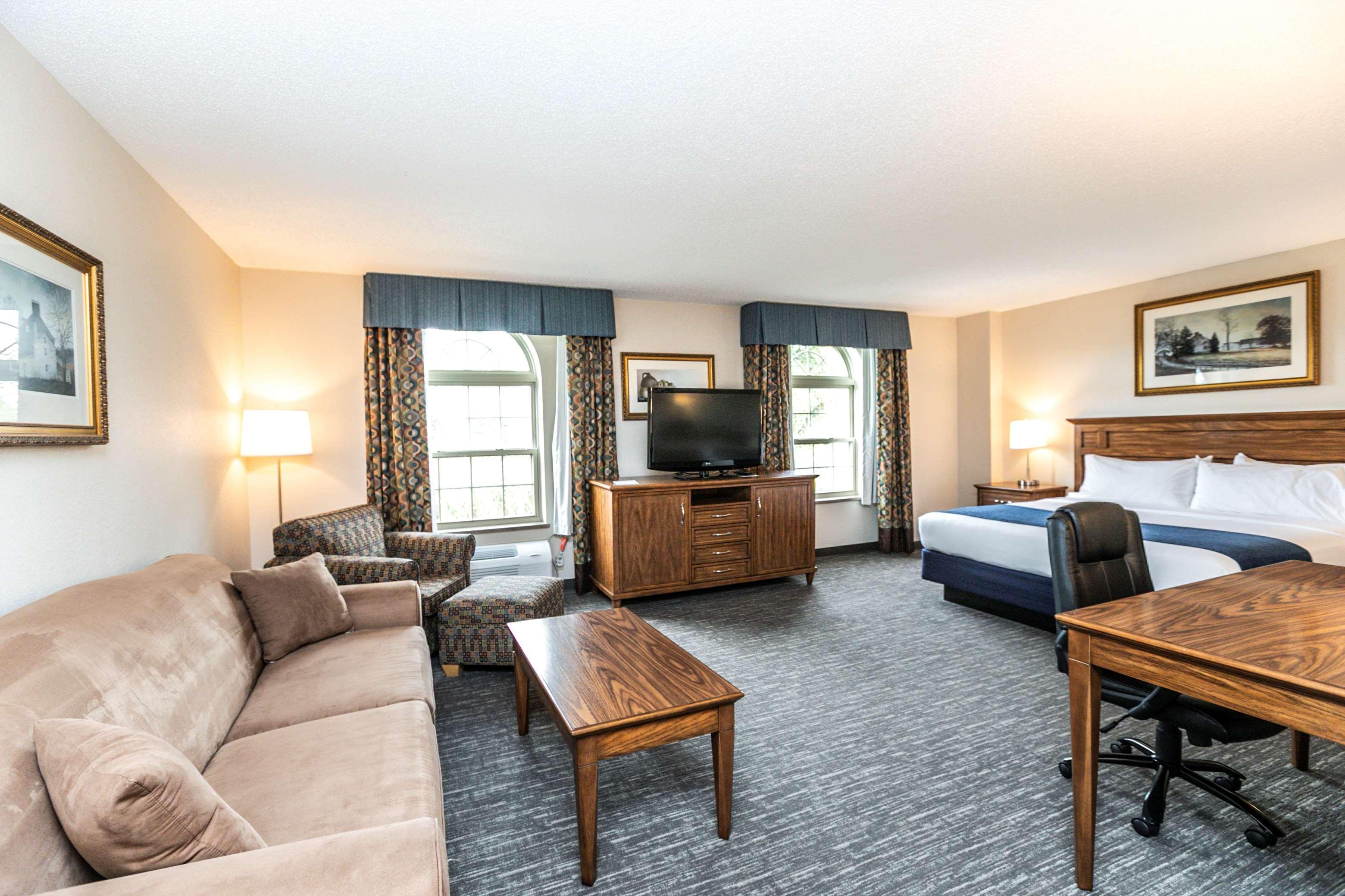 Surestay Plus Hotel By Best Western Elizabethtown Hershey Exterior foto